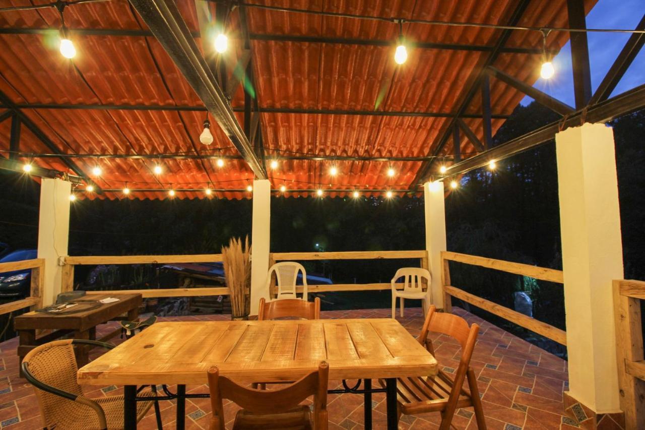 Hospedaje Rancho La Joya Villa del Carbon Exterior photo